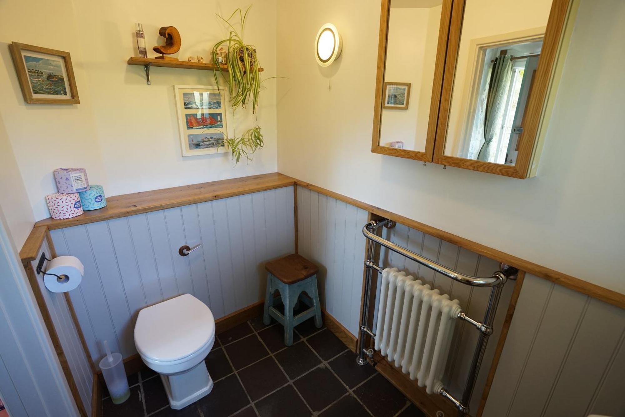 Dandelion Cottage, أمروث المظهر الخارجي الصورة